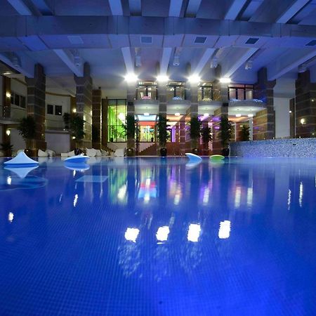 Апартаменти Militari Luxury Flat Rosu Екстер'єр фото